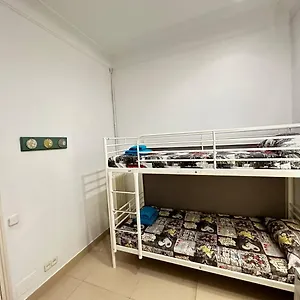 Gran Via Bed & Breakfast Barcelona